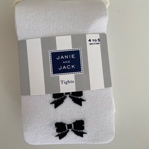 NWT Sz 4-5 Janie and Jack White Tights with Black Bows